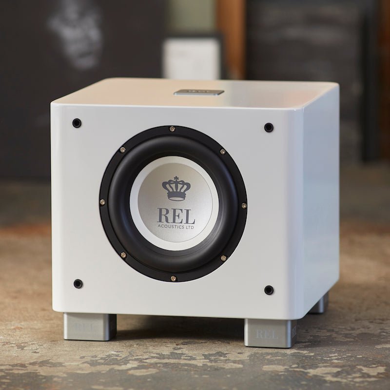 REL Acoustics T\/7x (High Gloss White) front view